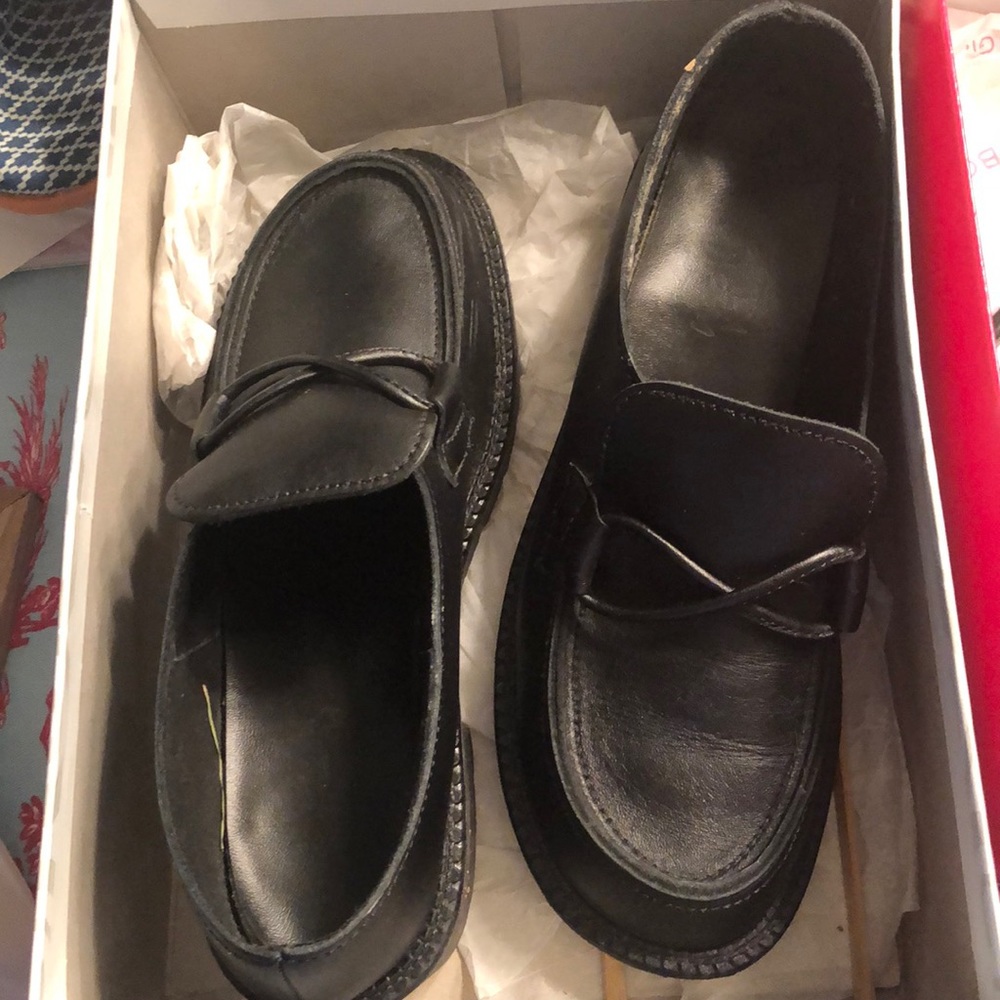 Mollie Munro black platform loafers